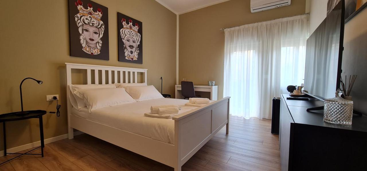 Di Fresco Apartments - Holiday House Palerme Extérieur photo