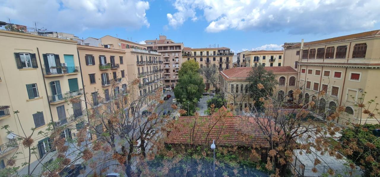 Di Fresco Apartments - Holiday House Palerme Extérieur photo