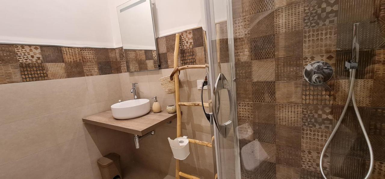 Di Fresco Apartments - Holiday House Palerme Extérieur photo